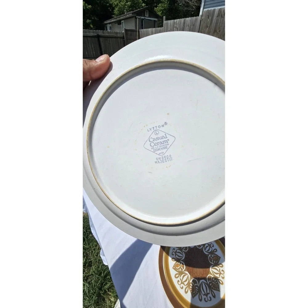 Vintage Plates Set of 2 Electra Casual Ceram Stoneware 10